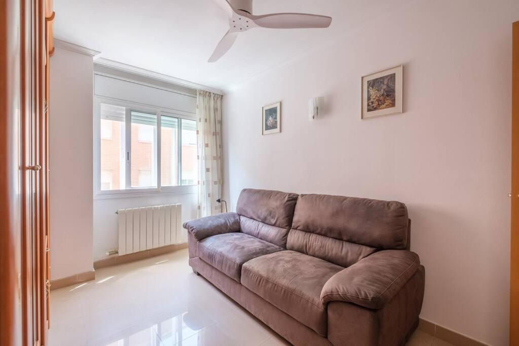 Apartamento En Complejo Residencial, Con Piscina. Salou Luaran gambar